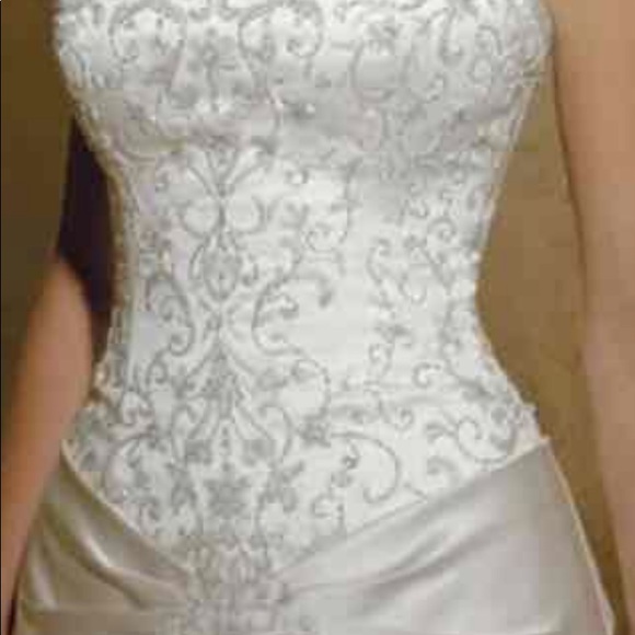 NWT Allure bridal gown size 12 - Picture 2 of 5